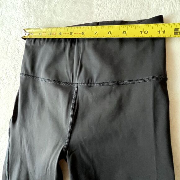 New With Tags Athleta Ultimate Stash Pocket 9” Short Black XXS - Picture 12 of 16